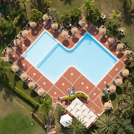 Apartment Superb Baia Delle Palme Mono